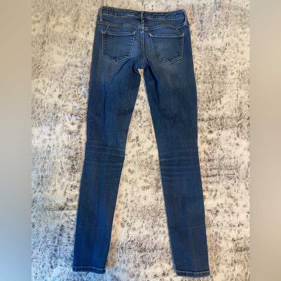 Mid Rise Jeans - Picture 4 of 5